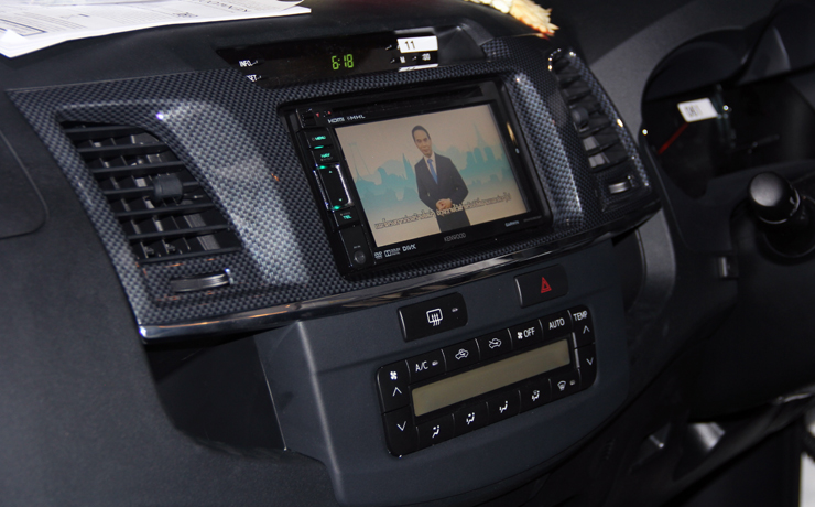 TOYOTA FORTUNER เครื่องเสียง
