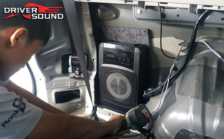 ติดตั้ง ลำโพง SUBWOOFER ROCK-A-BILLY ASW8 สำหรับ MITSUBISHI PAJERO SPORT