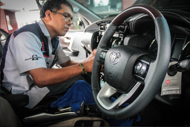 ALL NEW TOYOTA FORTUNER ติดตั้ง หน้าจอ ดูทีวี tv เคลื่อนที่ ดิืจิตอล digital