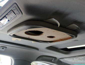 TOYOTA Vellfire จอเพดาน
