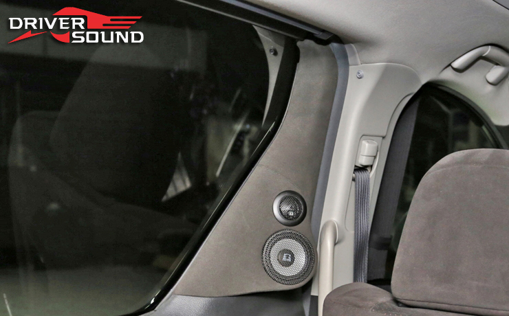 toyota vellfire เครื่องเสียง รถยนต์