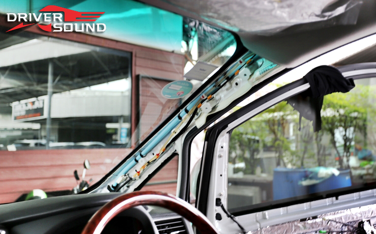 toyota vellfire เครื่องเสียง รถยนต์