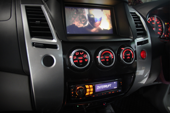 เครื่องเสียง driver sound ติดตั้ง mitsubishi pajero sport