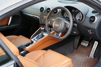 ติดตั้ง เครื่องเสียง audi tts