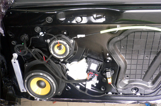 ติดตั้ง เครื่องเสียง audi tts