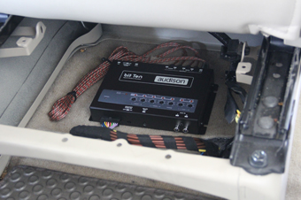 toyota alphard เครื่องเสียง รถยนต์