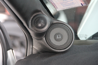 suzuki swift จอ ตรงรุ่น ลำโพง bassbox