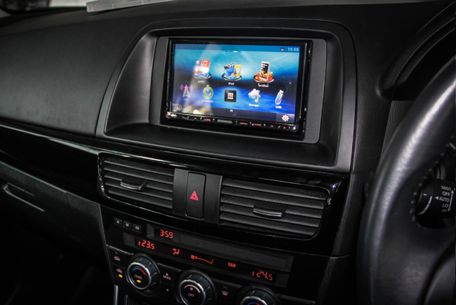 MAZDA CX-5 ติดตั้ง kenwood dnr8015bt เครื่องเล่น ดิจิตอลทีวี digital tv ดู รถยนต์