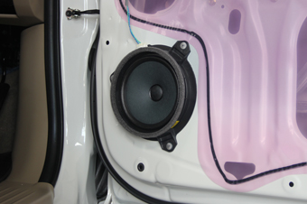 toyota fortuner ลำโพงเสาเอ bassbox