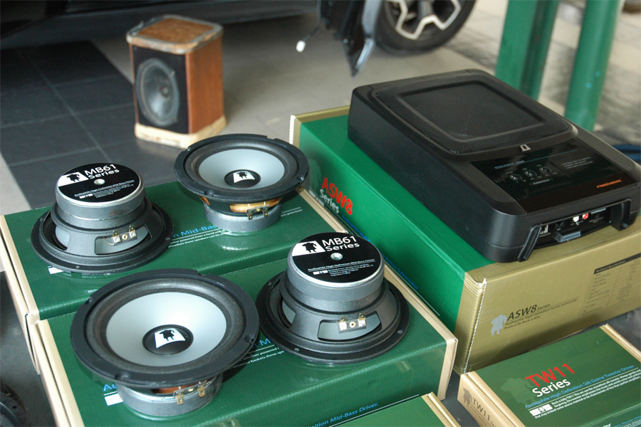subaru xv เครื่องเสียง รถยนต์ ลำโพง bassbox