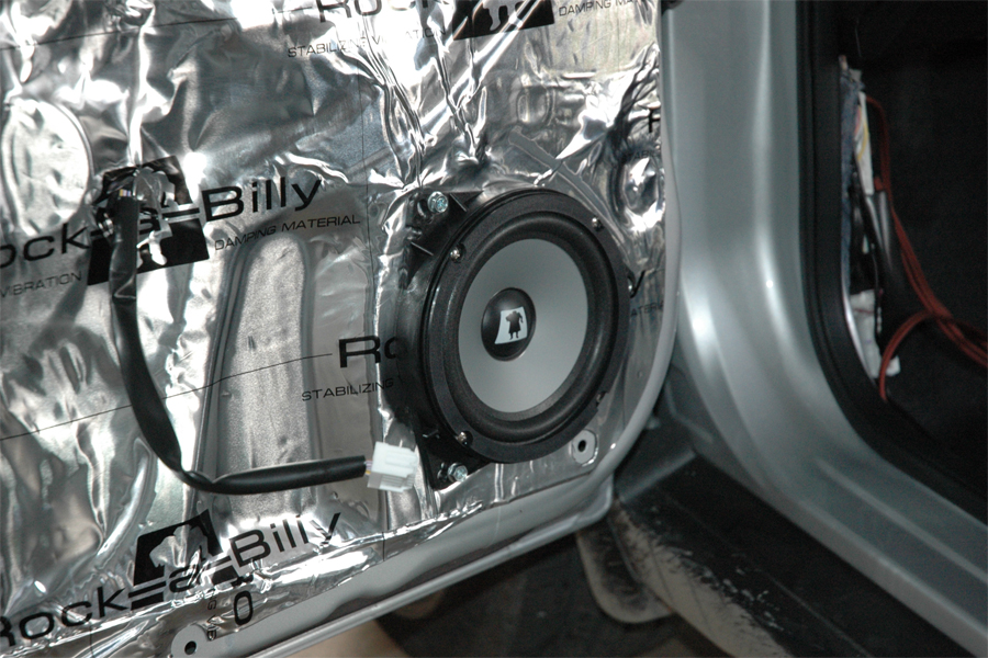 nissan x trail เครื่องเสียง รถยนต์ ลำโพง bassbox
