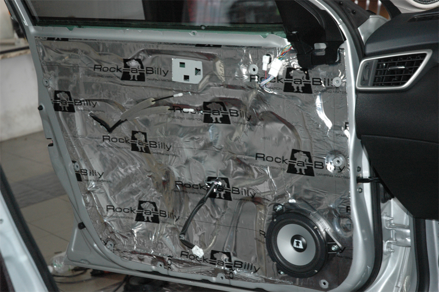 nissan x trail เครื่องเสียง รถยนต์ ลำโพง bassbox