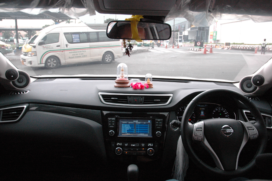nissan x trail เครื่องเสียง รถยนต์ ลำโพง bassbox