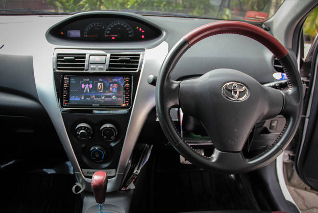 TOYOTA VIOS KENWOOD DDX715WBT ดิจิตอลทีวี digital tv ติดตั้ง เครื่องเสียง เครื่องเล่น