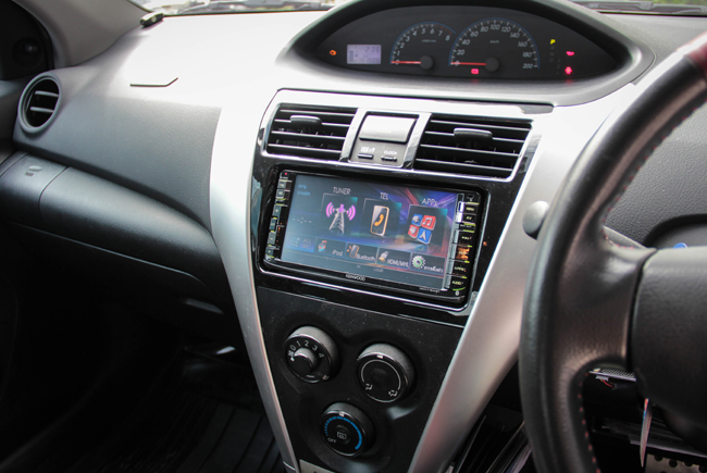 TOYOTA VIOS KENWOOD DDX715WBT ดิจิตอลทีวี digital tv ติดตั้ง เครื่องเสียง เครื่องเล่น