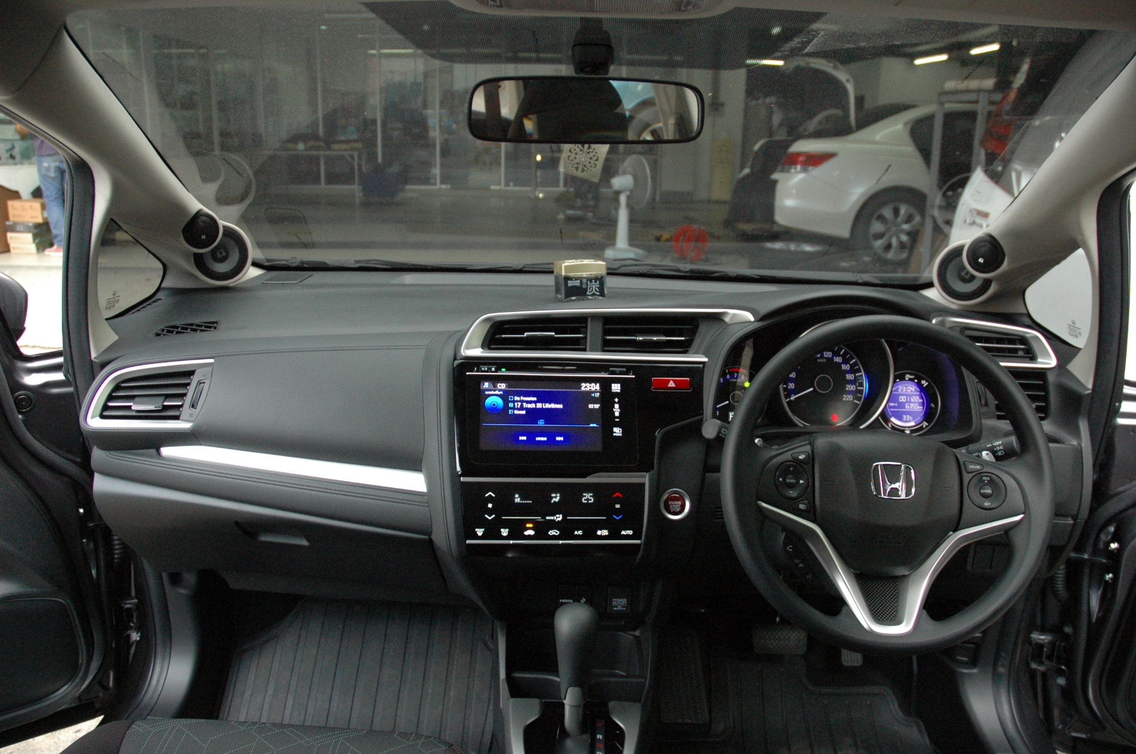 HONDA JAZZ GK เครื่องเสียง