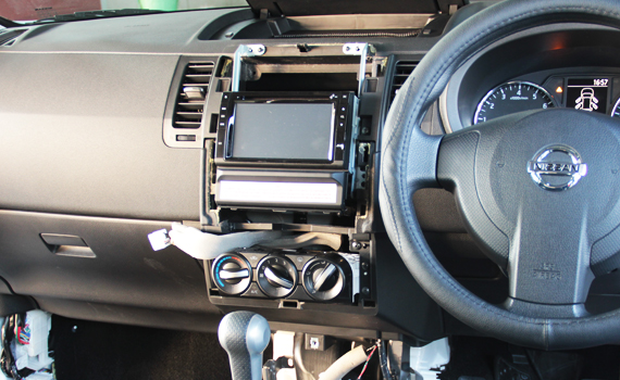 nissan x-trail เครื่องเสียง รถยนต์ ระบบเสียง จอ ตรงรุ่น