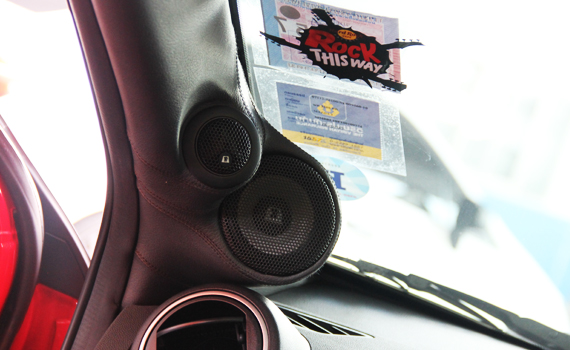 mazda 3 เครื่องเสียง รถยนต์