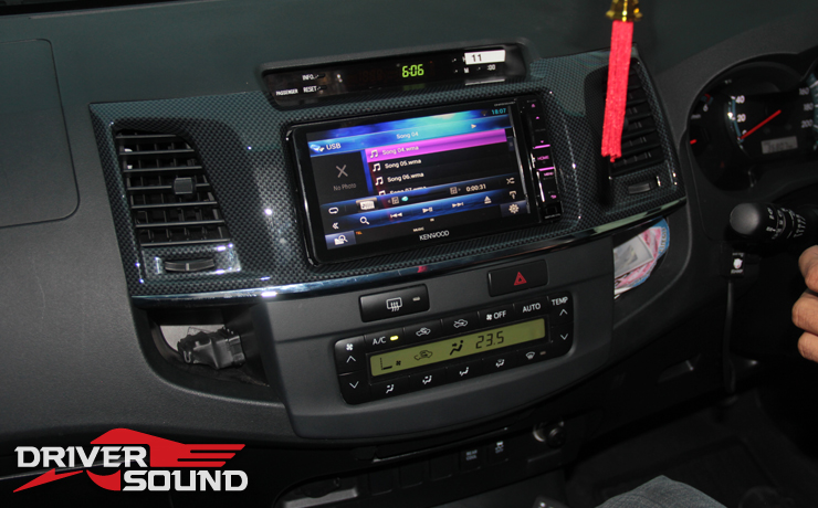  TOYOTA FORTUNER เครื่องเสียง