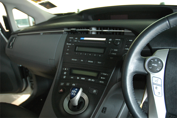เครื่องเสียงรถยนต์ TOYOTA PRIUS, ติดตั้งระบบ TOP PANEL ใน TOYOTA PRIUS ...