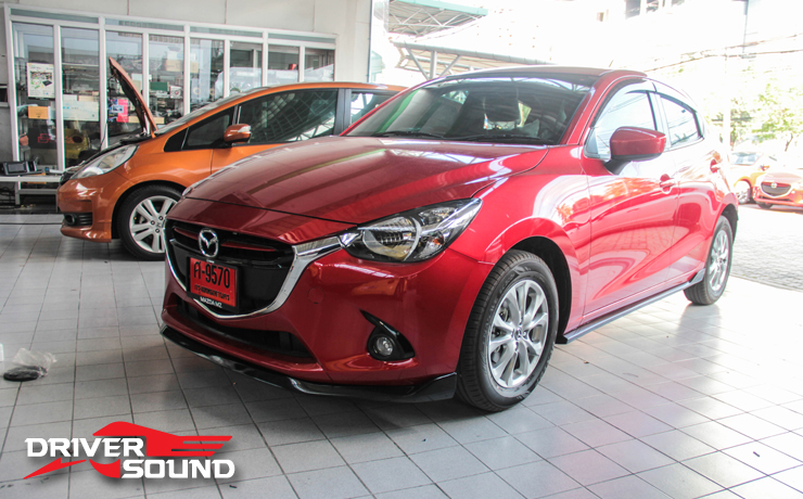 mazda 2 กล้องหลัง ตรงรุ่น
