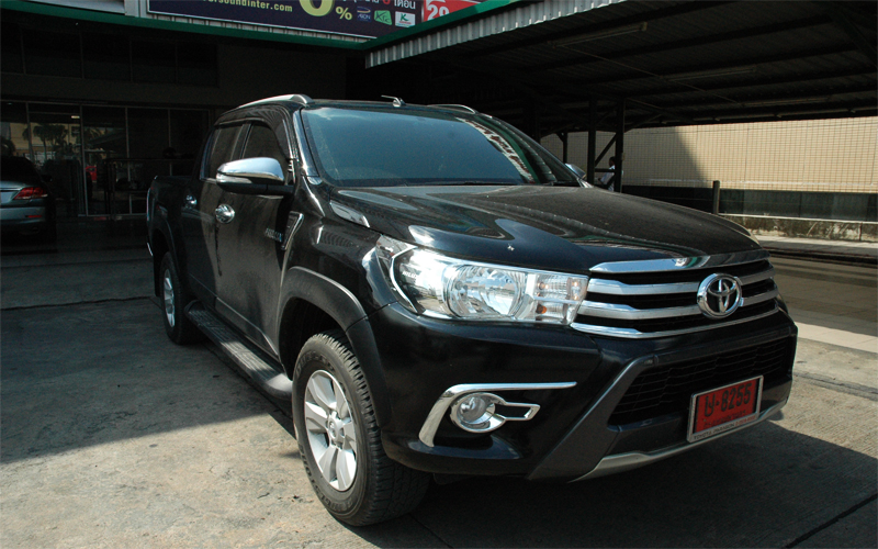 TOYOTA HILUX REVO เครื่องเสียง