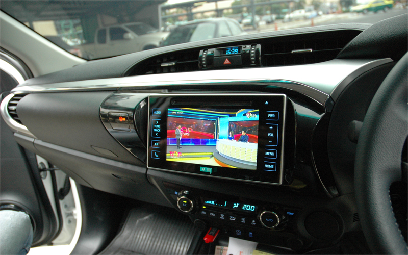 TOYOTA HILUX REVO ดิจิตอลทีวี digital tv