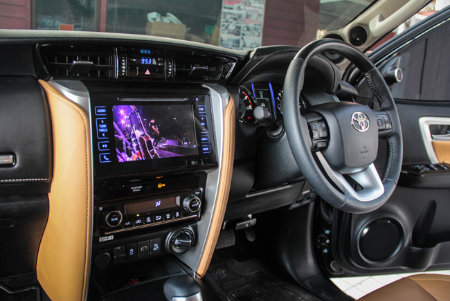 ALL NEW TOYOTA FORTUNER เครื่องเสียง ติดตั้ง