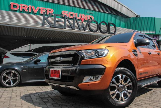 NEW FORD RANGER WILDTRAK 3.2 club ติดตั้ง เครื่องเสียง