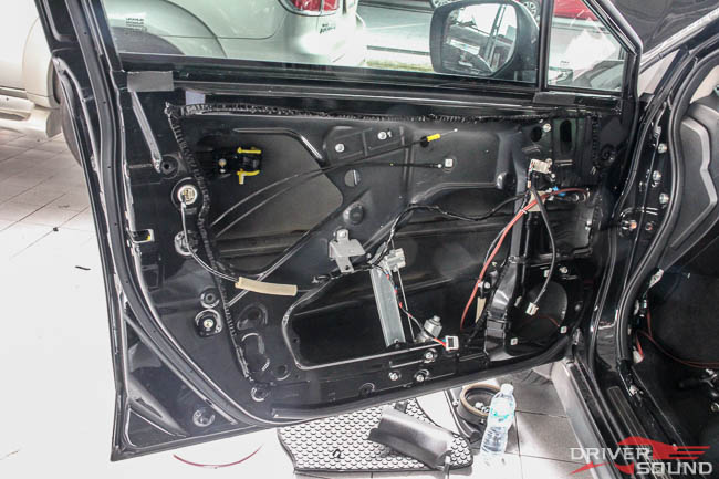 subaru xv เครื่องเสียง รถยนต์ ลำโพง bassbox