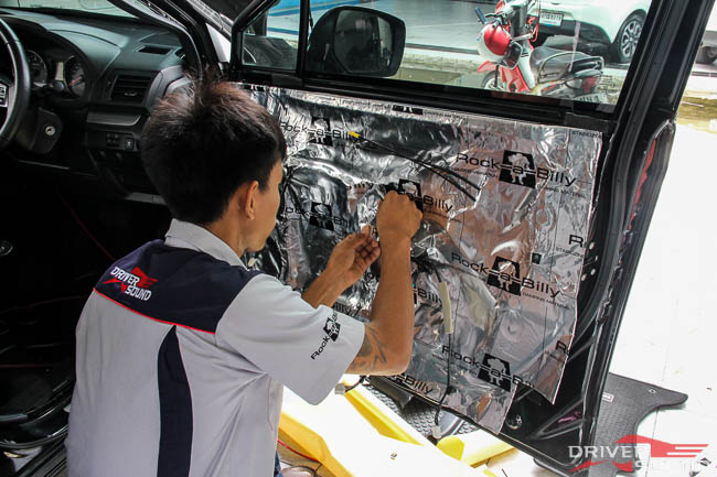 subaru xv เครื่องเสียง รถยนต์ ลำโพง bassbox