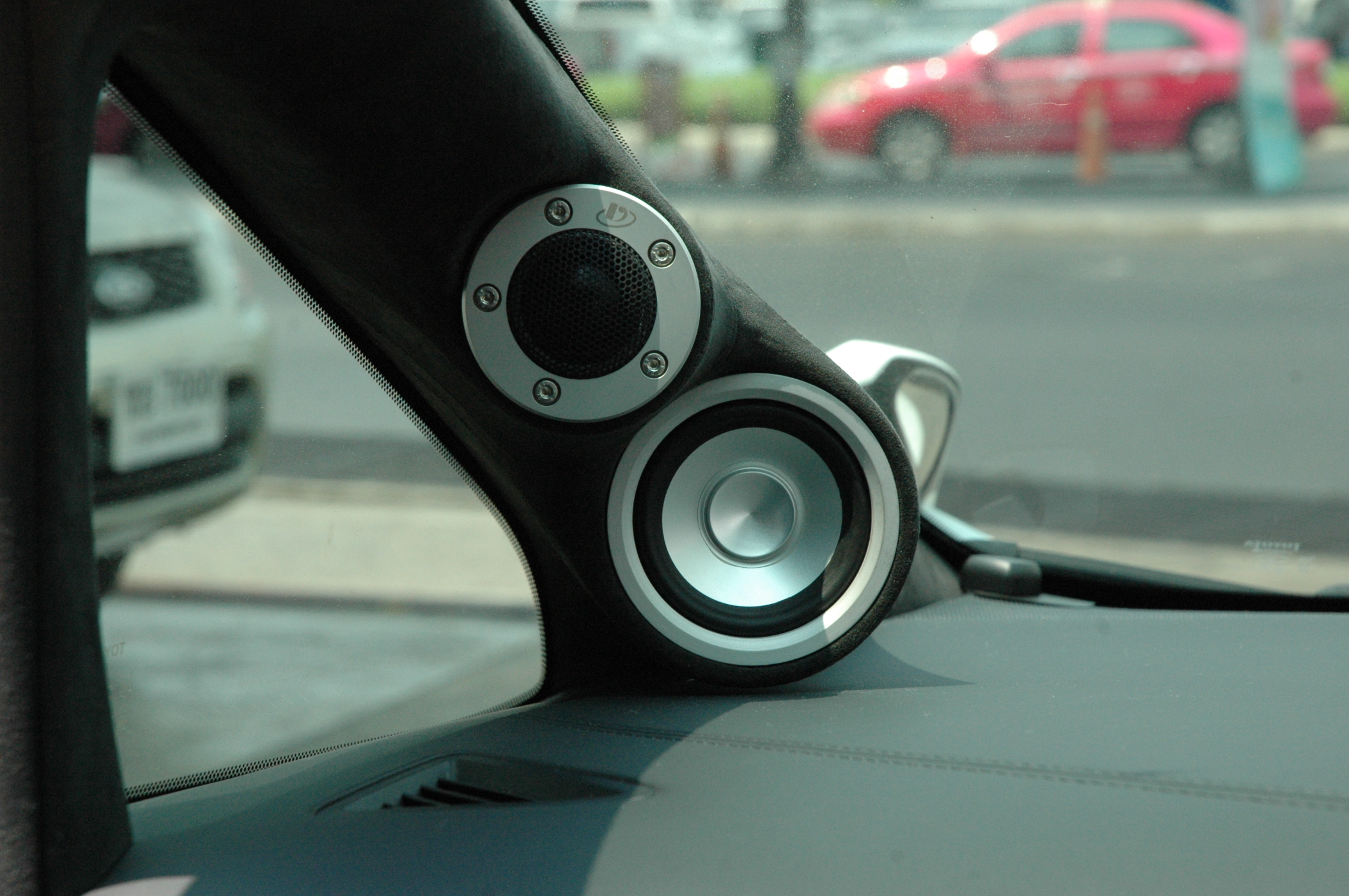 toyota vellfire จอ ตรงรุ่น ระบบเสียง dsp amp