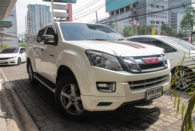 ISUZU D-MAX ติดตั้ง เครื่องเสียง