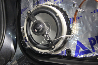 subaru xv เครื่องเสียง รถยนต์